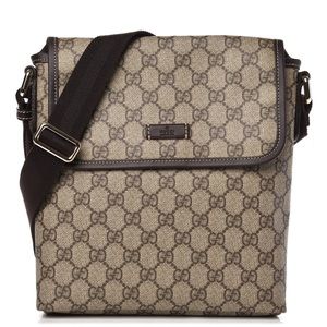 💥SALE💥GG Supreme Monogram Messenger Bag